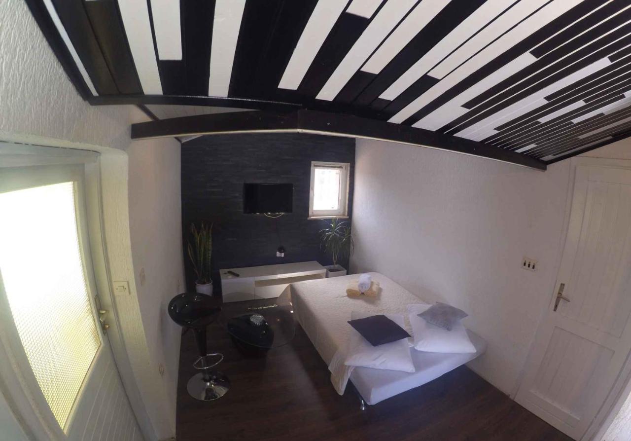 Apartment Silvia By Interhome Пула Экстерьер фото