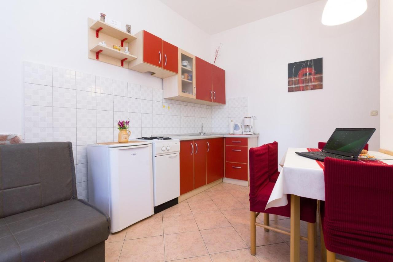 Apartment Silvia By Interhome Пула Экстерьер фото